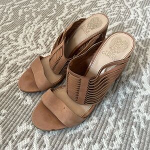 Vince Camuto Astar Woven Block Heel Tan Women's Mules 9 1/2